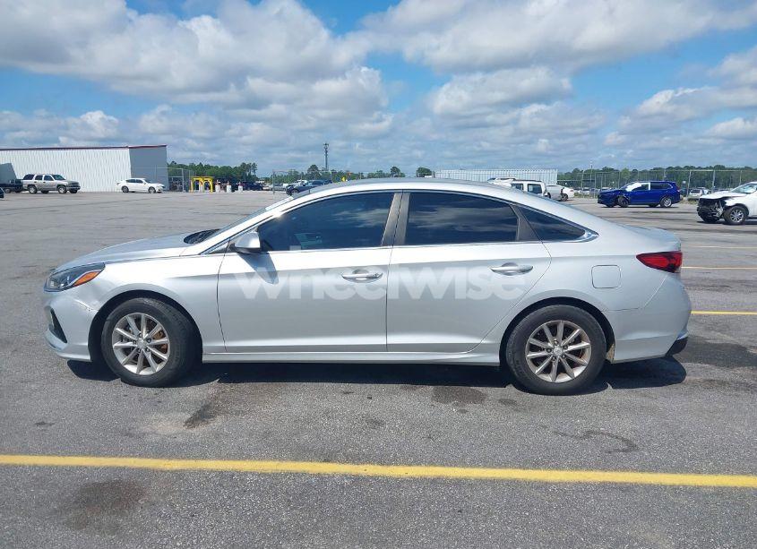Photo 14 of 2019 Hyundai Sonata SE (VIN 5NPE24AF2KH768613)