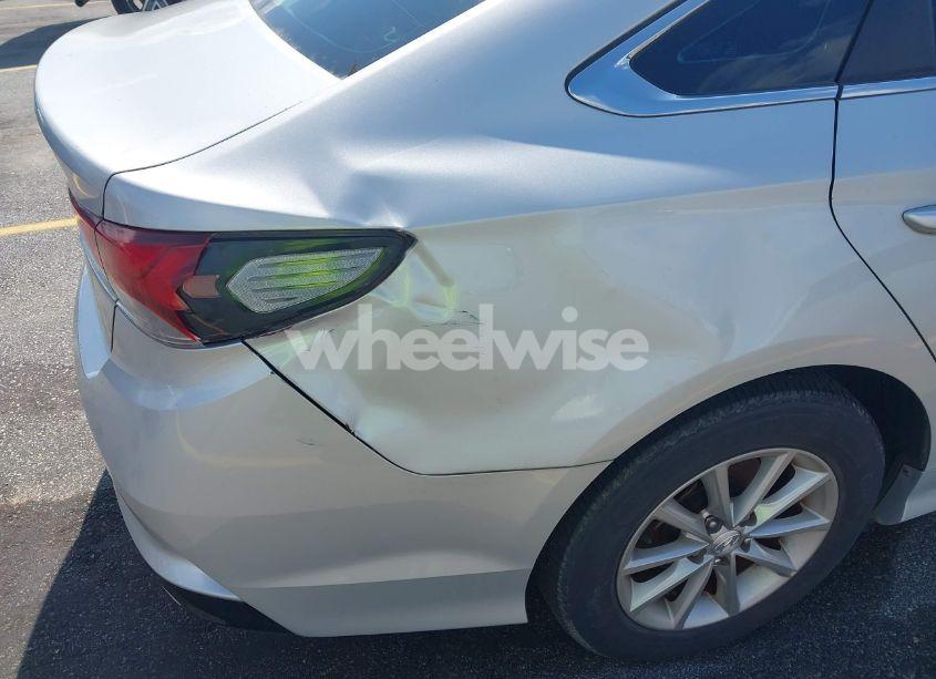 Photo 6 of 2019 Hyundai Sonata SE (VIN 5NPE24AF2KH768613)