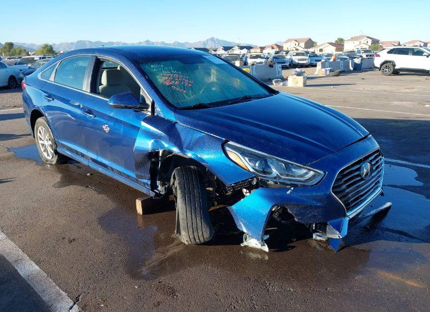 2019 Hyundai Sonata SE (VIN 5NPE24AF2KH769406) main photo