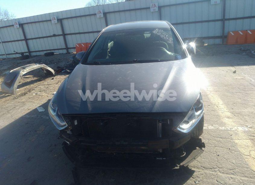 Photo 13 of 2019 Hyundai Sonata SE (VIN 5NPE24AF2KH769681)