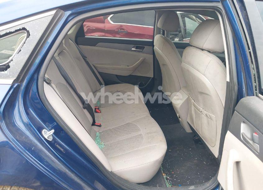 Photo 8 of 2019 Hyundai Sonata SE (VIN 5NPE24AF2KH789977)