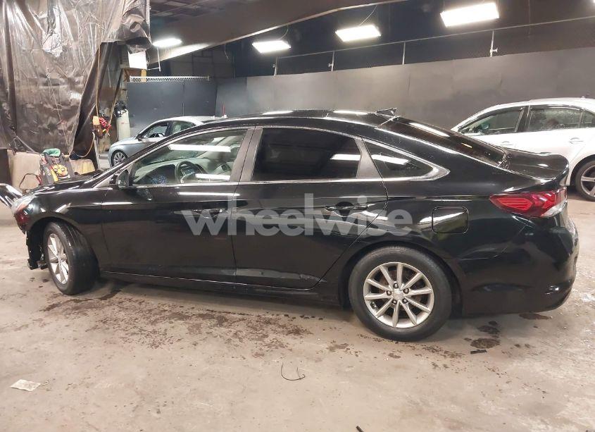 Photo 15 of 2019 Hyundai Sonata SE (VIN 5NPE24AF2KH802274)