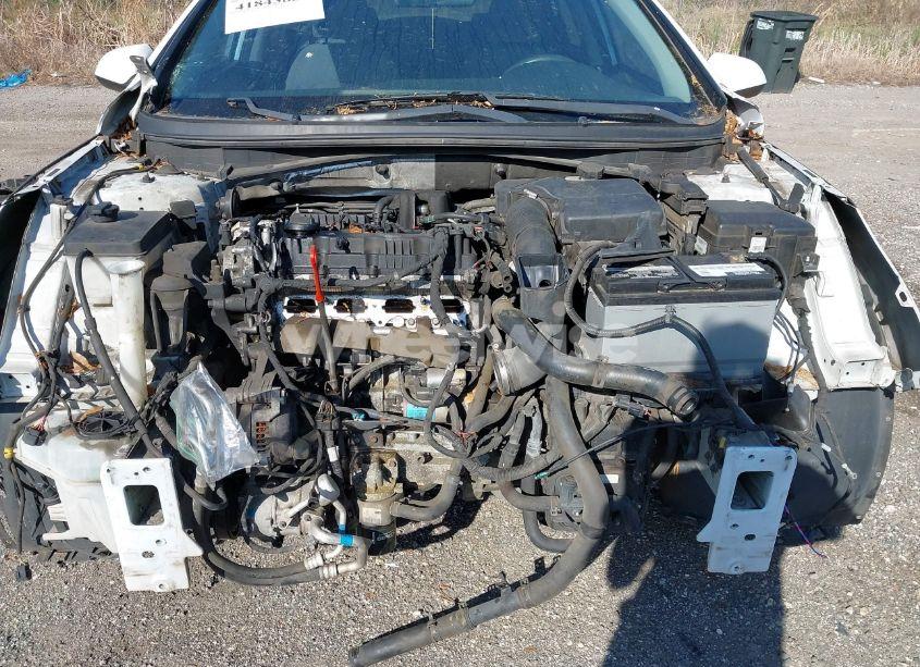 Photo 10 of 2015 Hyundai Sonata SE (VIN 5NPE24AF3FH108750)