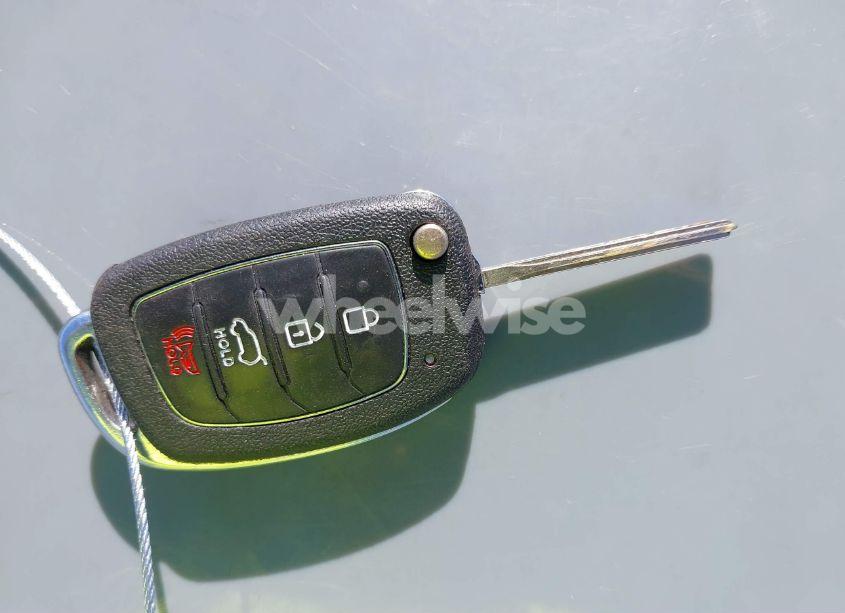 Photo 11 of 2015 Hyundai Sonata SE (VIN 5NPE24AF3FH108750)