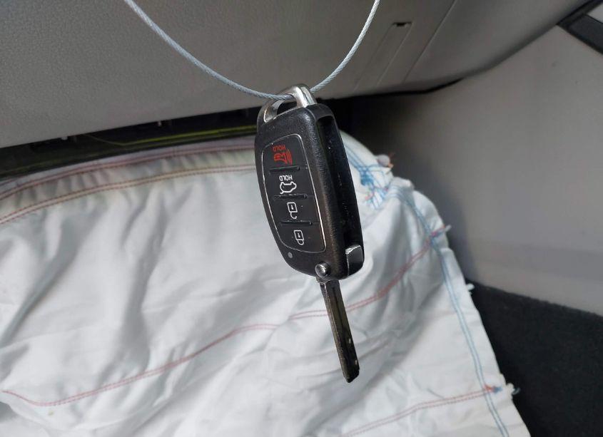 Photo 11 of 2015 Hyundai Sonata SE (VIN 5NPE24AF3FH123328)