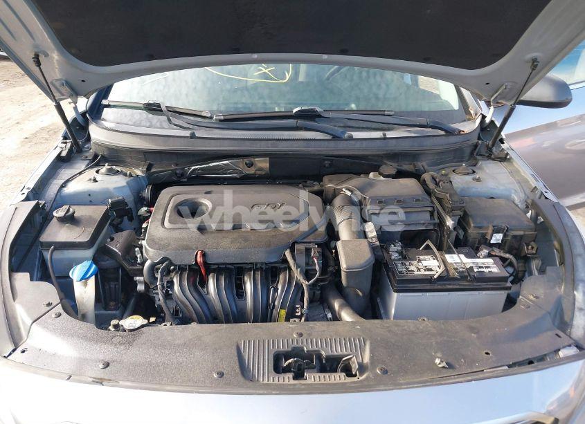 Photo 10 of 2015 Hyundai Sonata SE (VIN 5NPE24AF3FH141747)