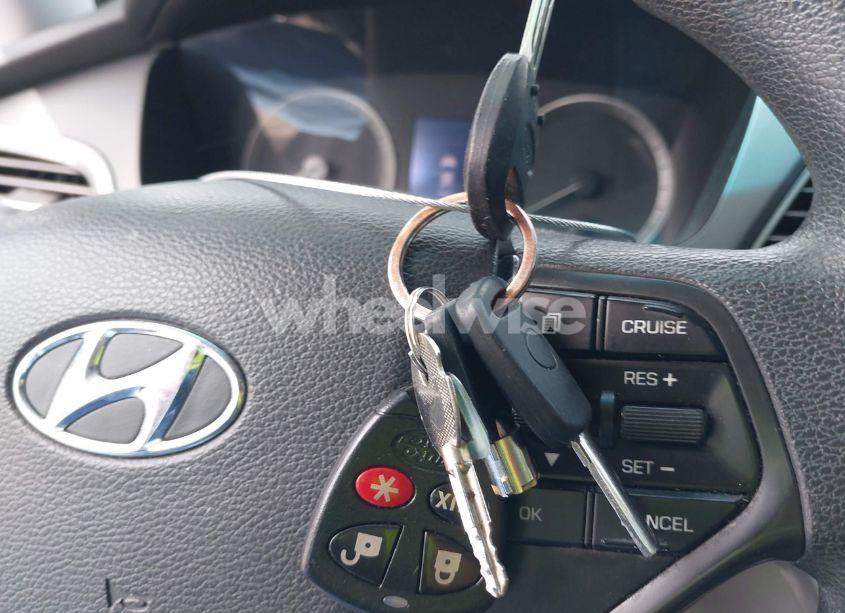 Photo 11 of 2015 Hyundai Sonata SE (VIN 5NPE24AF3FH147614)