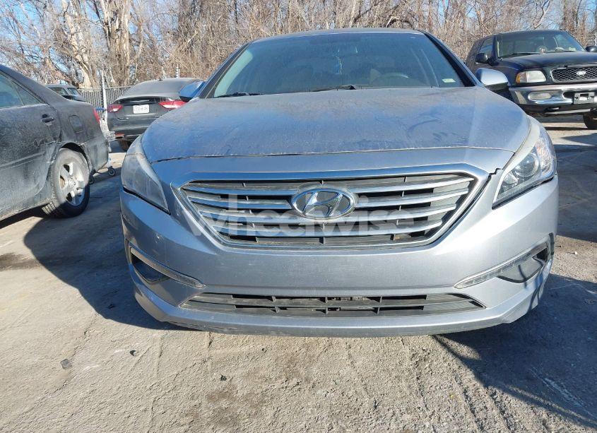 Photo 6 of 2015 Hyundai Sonata SE (VIN 5NPE24AF3FH151887)