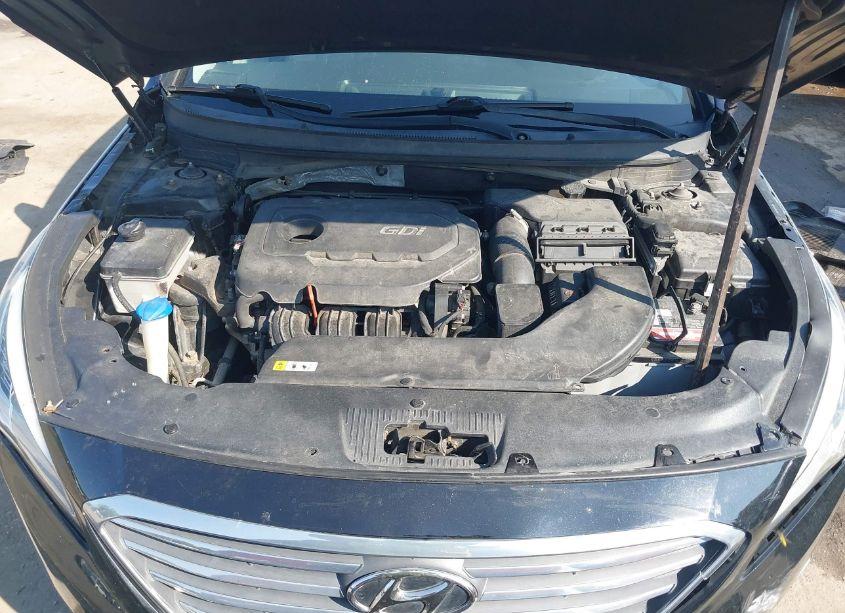 Photo 10 of 2015 Hyundai Sonata SE (VIN 5NPE24AF3FH216558)