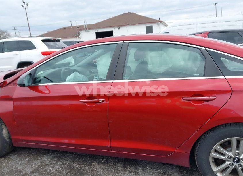 Photo 14 of 2015 Hyundai Sonata SE (VIN 5NPE24AF3FH227009)