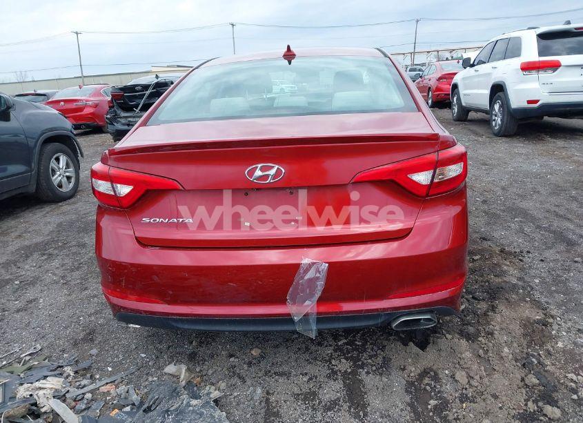 Photo 16 of 2015 Hyundai Sonata SE (VIN 5NPE24AF3FH227009)