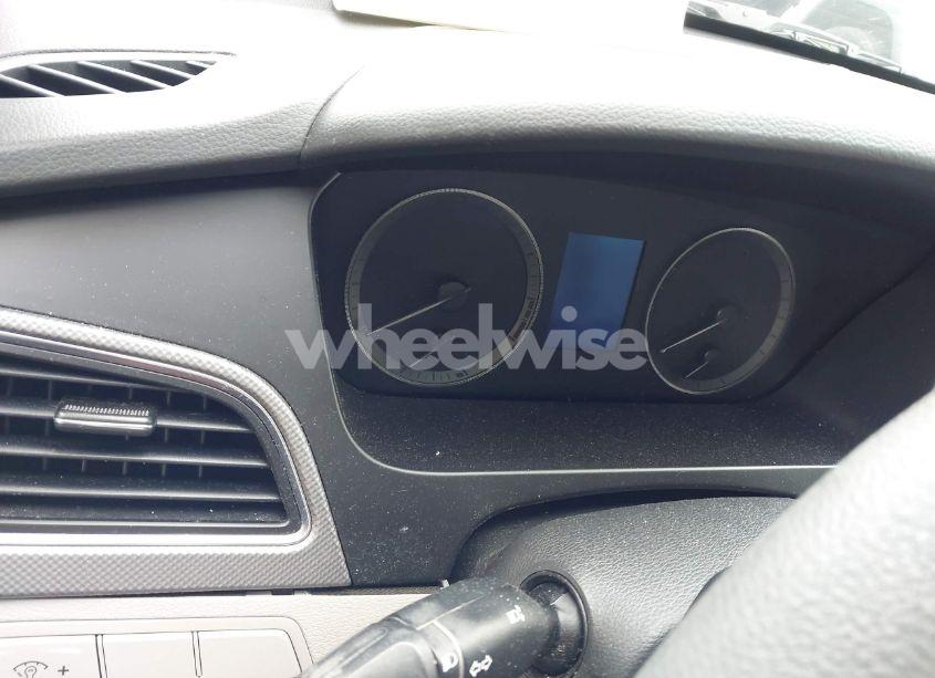 Photo 7 of 2015 Hyundai Sonata SE (VIN 5NPE24AF3FH227009)