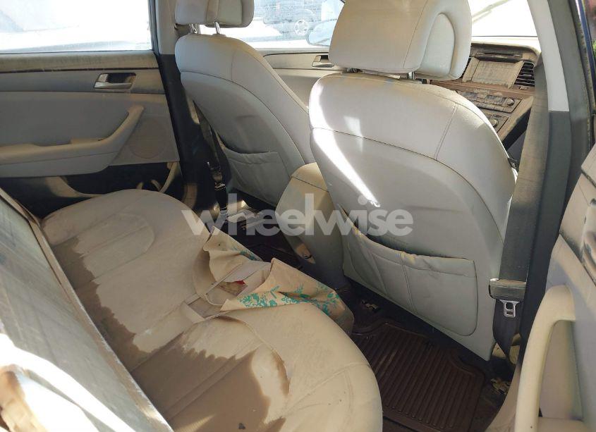 Photo 8 of 2016 Hyundai Sonata SE (VIN 5NPE24AF3GH274705)