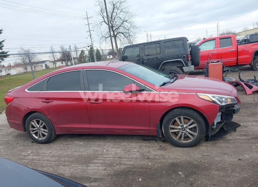 Photo 14 of 2016 Hyundai Sonata SE (VIN 5NPE24AF3GH275384)