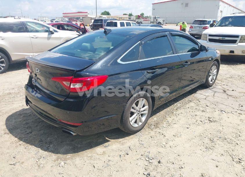 Photo 4 of 2016 Hyundai Sonata SE (VIN 5NPE24AF3GH278284)