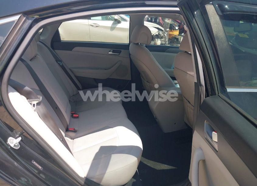 Photo 8 of 2016 Hyundai Sonata SE (VIN 5NPE24AF3GH278284)