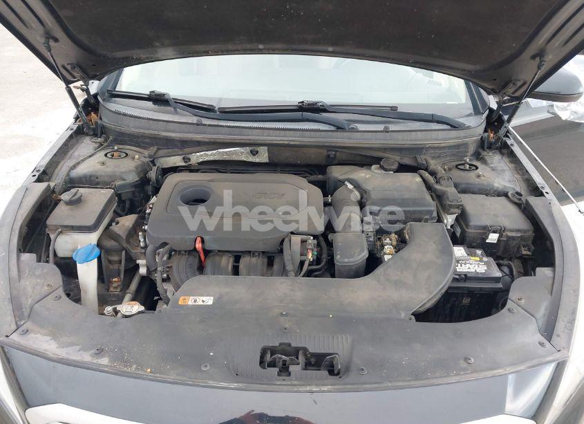 Photo 10 of 2016 Hyundai Sonata SE (VIN 5NPE24AF3GH288135)