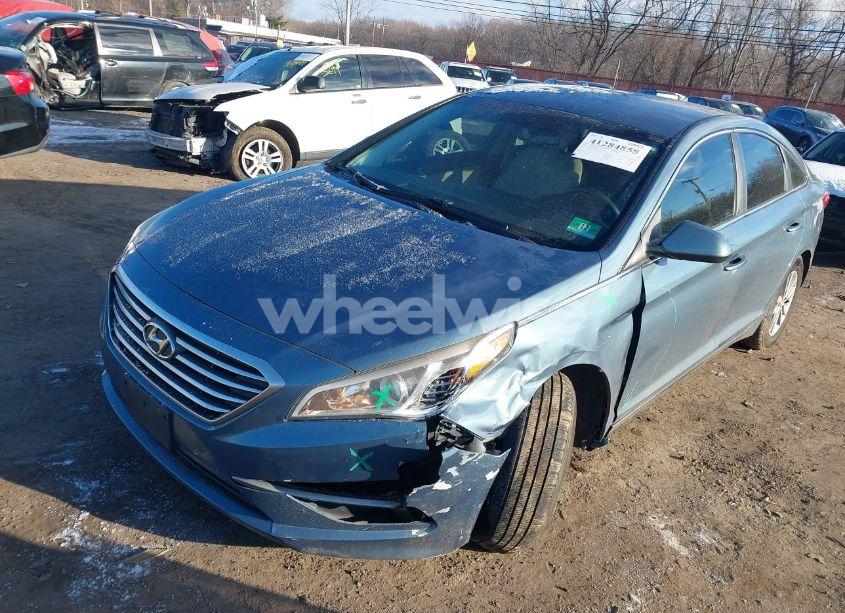 Photo 6 of 2016 Hyundai Sonata SE (VIN 5NPE24AF3GH293402)
