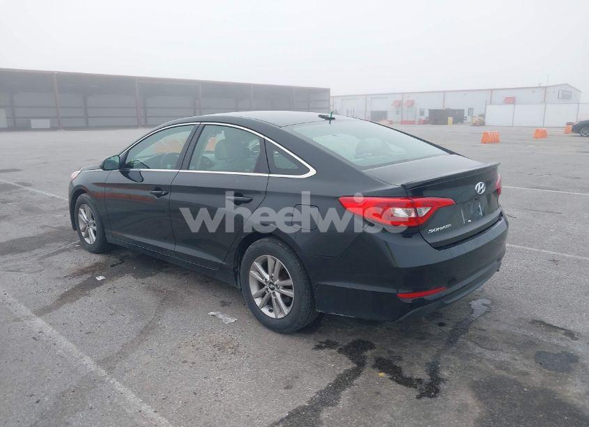 Photo 3 of 2016 Hyundai Sonata SE (VIN 5NPE24AF3GH338189)