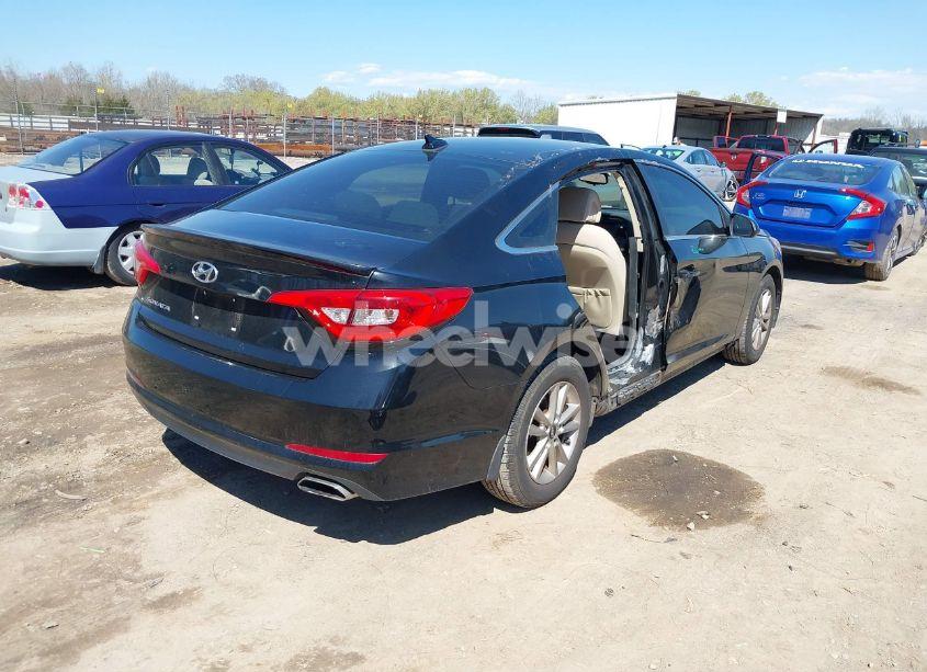 Photo 4 of 2016 Hyundai Sonata SE (VIN 5NPE24AF3GH343151)