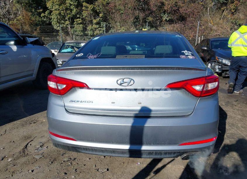 Photo 16 of 2016 Hyundai Sonata SE (VIN 5NPE24AF3GH344610)