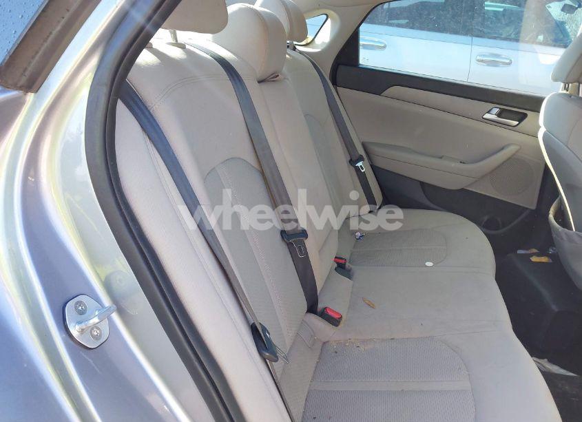 Photo 8 of 2016 Hyundai Sonata SE (VIN 5NPE24AF3GH344610)