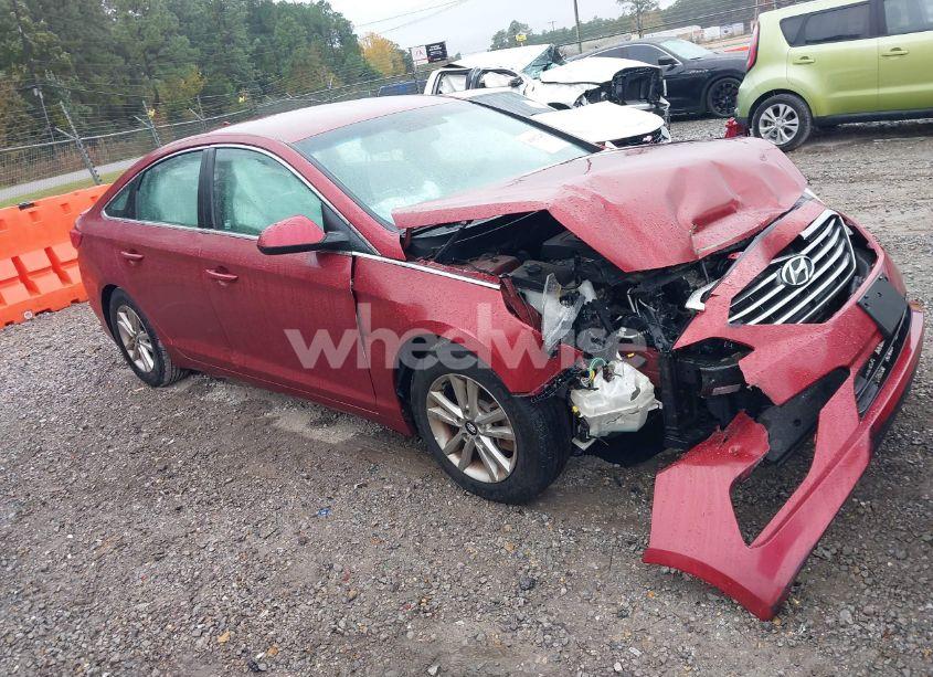 2016 Hyundai Sonata SE (VIN 5NPE24AF3GH348298) main photo