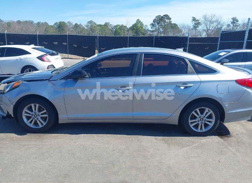 Photo 14 of 2016 Hyundai Sonata SE (VIN 5NPE24AF3GH348379)