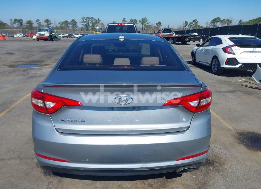 Photo 16 of 2016 Hyundai Sonata SE (VIN 5NPE24AF3GH348379)