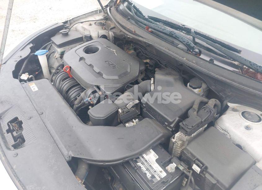 Photo 10 of 2016 Hyundai Sonata SE (VIN 5NPE24AF3GH359236)