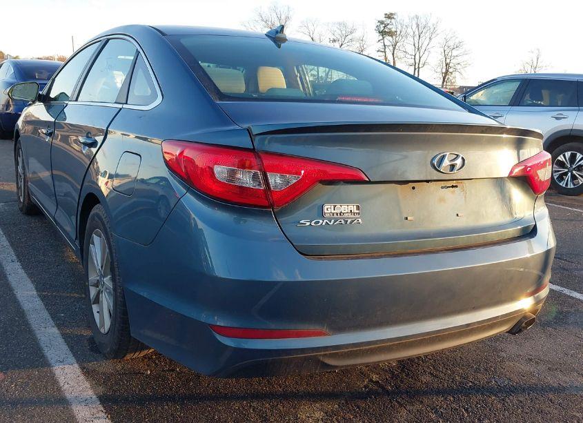 Photo 3 of 2016 Hyundai Sonata SE (VIN 5NPE24AF3GH369717)