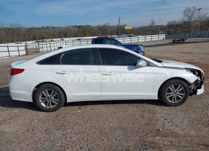 Photo 14 of 2016 Hyundai Sonata SE (VIN 5NPE24AF3GH374397)