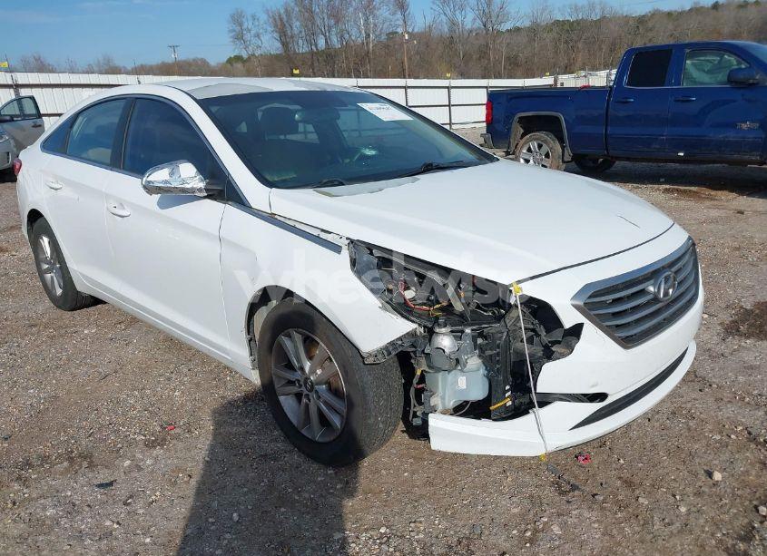 Photo 18 of 2016 Hyundai Sonata SE (VIN 5NPE24AF3GH374397)