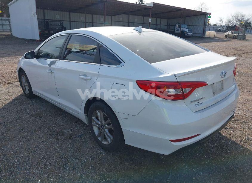 Photo 3 of 2016 Hyundai Sonata SE (VIN 5NPE24AF3GH374397)