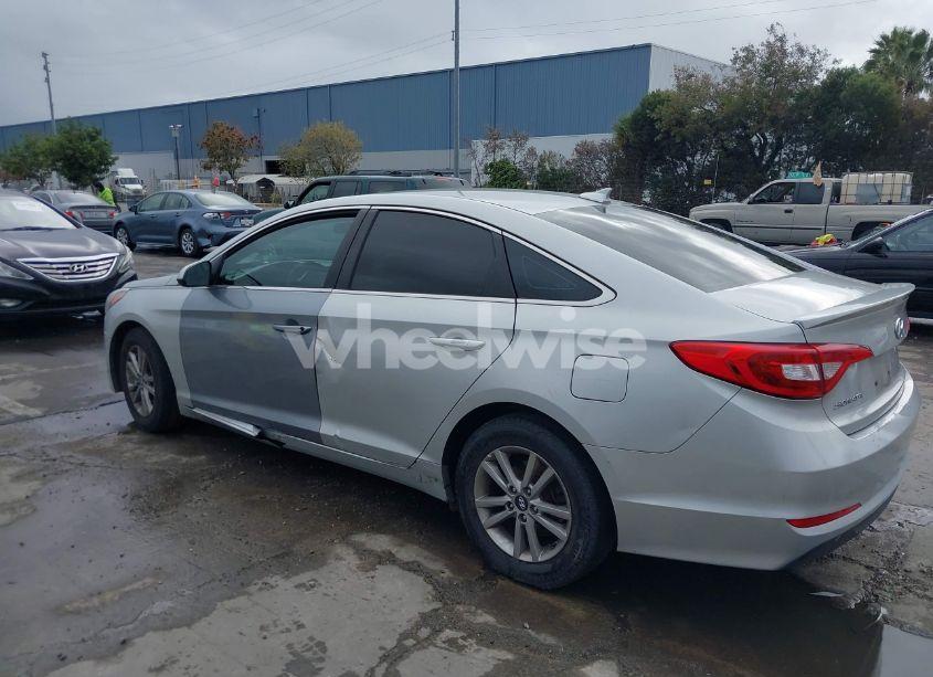 Photo 3 of 2016 Hyundai Sonata (VIN 5NPE24AF3GH393516)