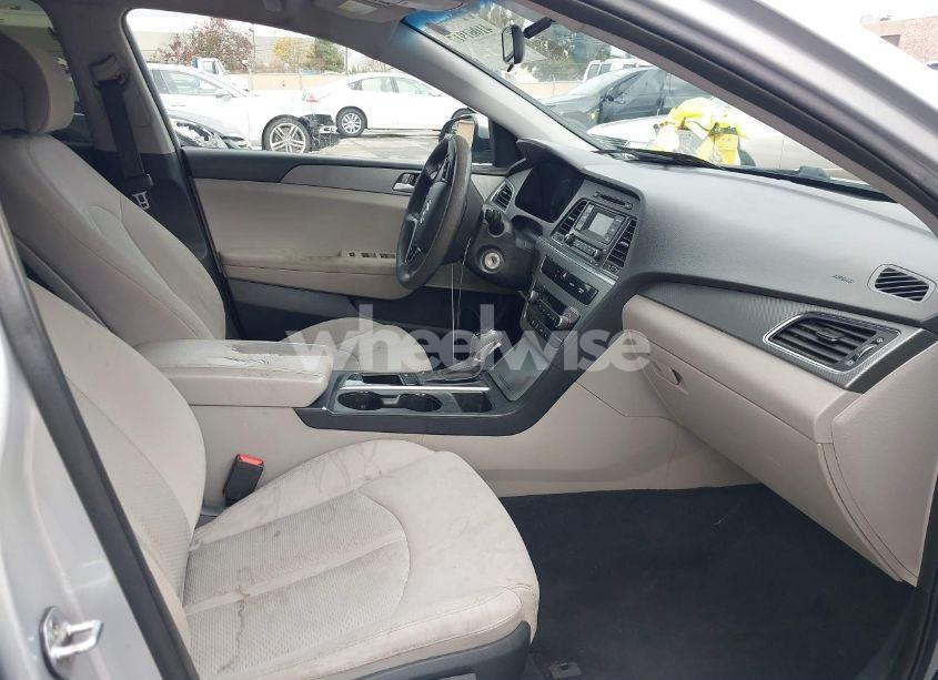 Photo 5 of 2016 Hyundai Sonata (VIN 5NPE24AF3GH393516)