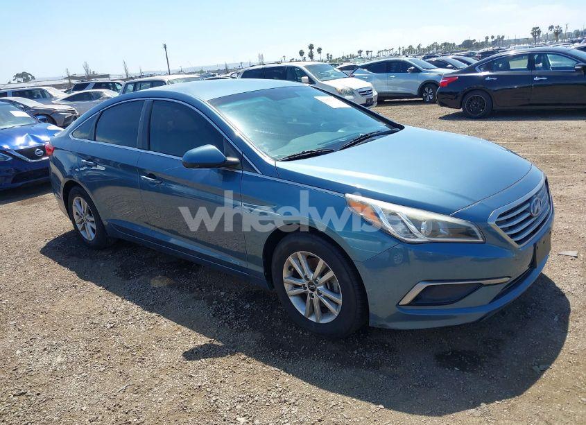 2016 Hyundai Sonata (VIN 5NPE24AF3GH397789) main photo