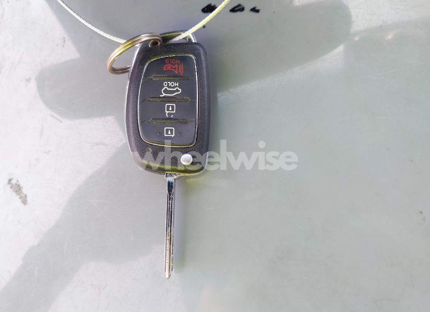 Photo 11 of 2016 Hyundai Sonata SE (VIN 5NPE24AF3GH402053)