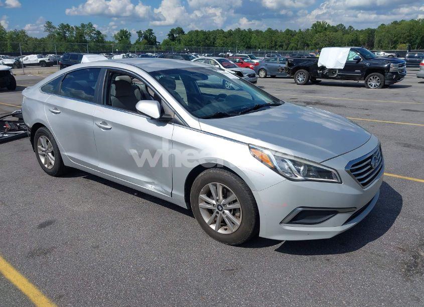 2016 Hyundai Sonata (VIN 5NPE24AF3GH404448) main photo