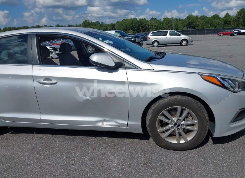 Photo 18 of 2016 Hyundai Sonata (VIN 5NPE24AF3GH404448)