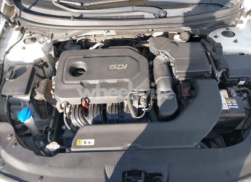 Photo 10 of 2016 Hyundai Sonata SE (VIN 5NPE24AF3GH404613)