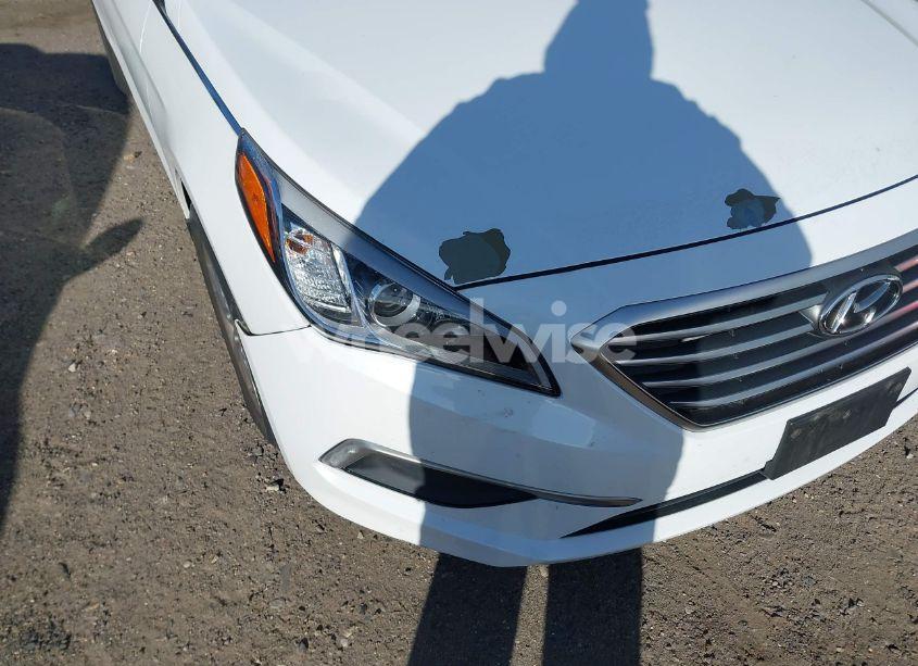 Photo 17 of 2016 Hyundai Sonata SE (VIN 5NPE24AF3GH404613)