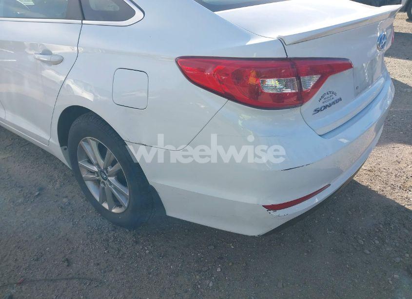 Photo 6 of 2016 Hyundai Sonata SE (VIN 5NPE24AF3GH404613)