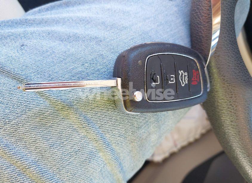 Photo 11 of 2016 Hyundai Sonata SE (VIN 5NPE24AF3GH409312)