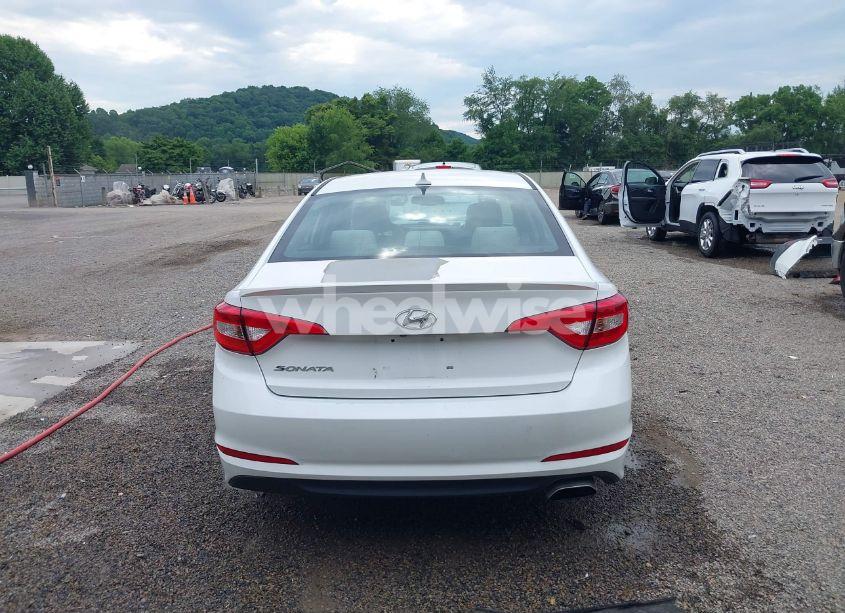 Photo 17 of 2017 Hyundai Sonata SE (VIN 5NPE24AF3HH487073)