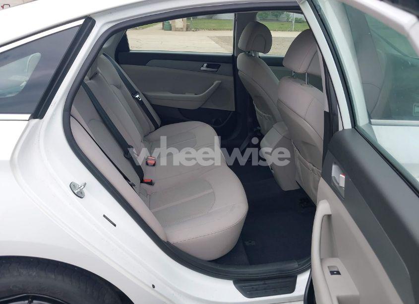 Photo 8 of 2017 Hyundai Sonata SE (VIN 5NPE24AF3HH487073)