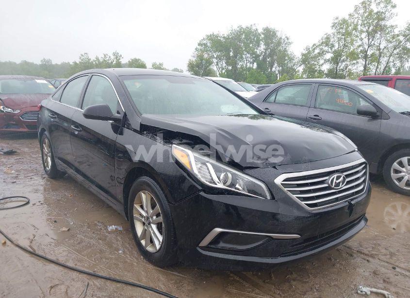 2017 Hyundai Sonata SE (VIN 5NPE24AF3HH504941) main photo