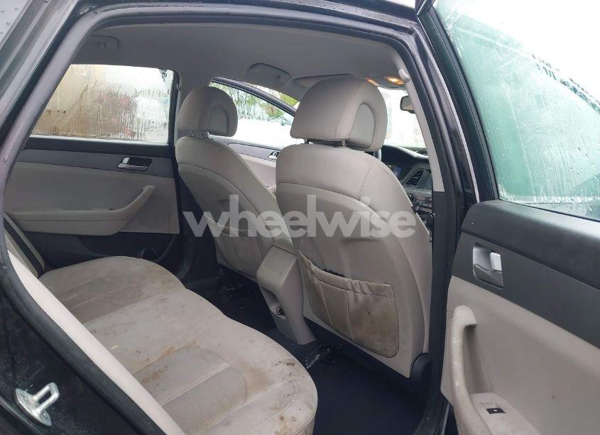 Photo 8 of 2017 Hyundai Sonata SE (VIN 5NPE24AF3HH504941)