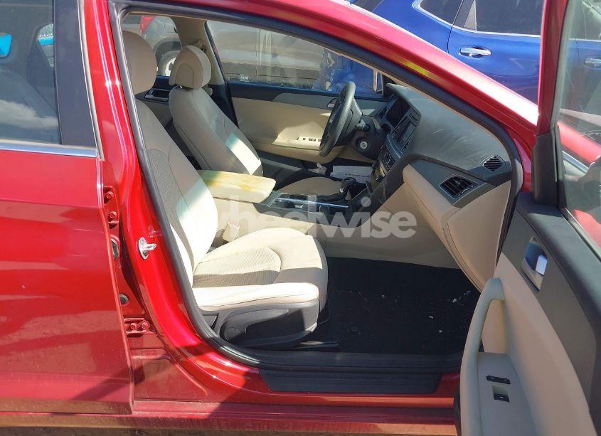 Photo 5 of 2017 Hyundai Sonata SE (VIN 5NPE24AF3HH510318)