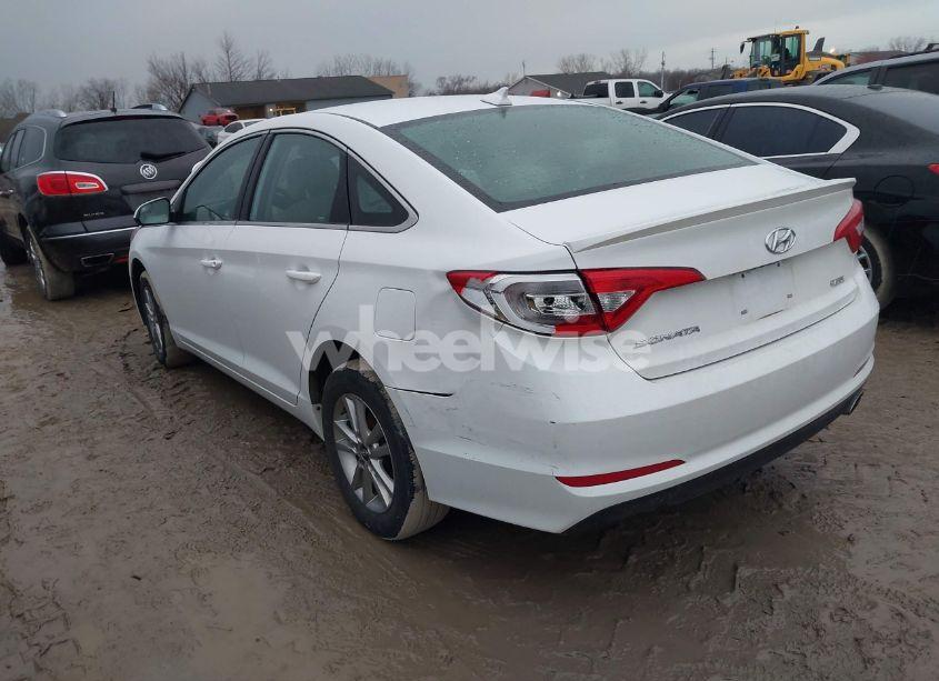 Photo 3 of 2017 Hyundai Sonata SE (VIN 5NPE24AF3HH513428)